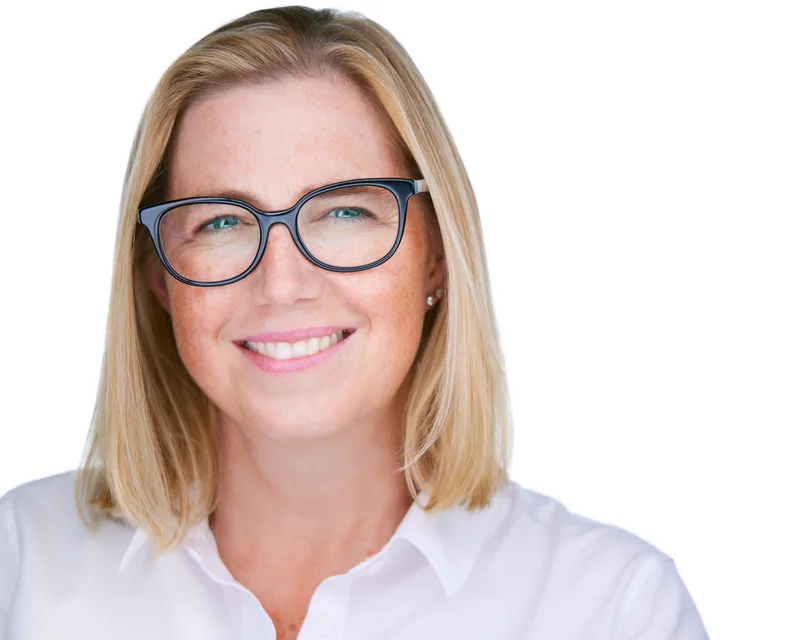 Isolde Baylor - Professional financial services photographer serving Berwyn PA