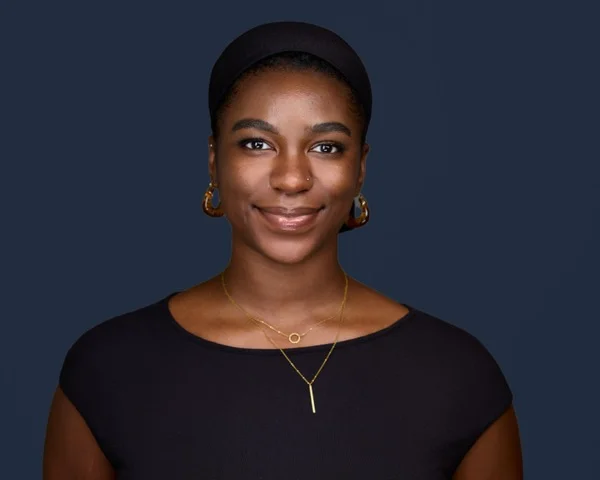 Professional financial services headshot example 6 - Berwyn photography by Images by IBA